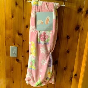Pink Spring Gnome Velvet Plush Throw